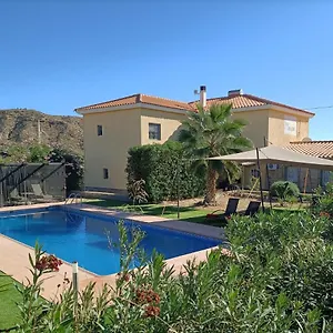Mas Solana Bed and breakfast